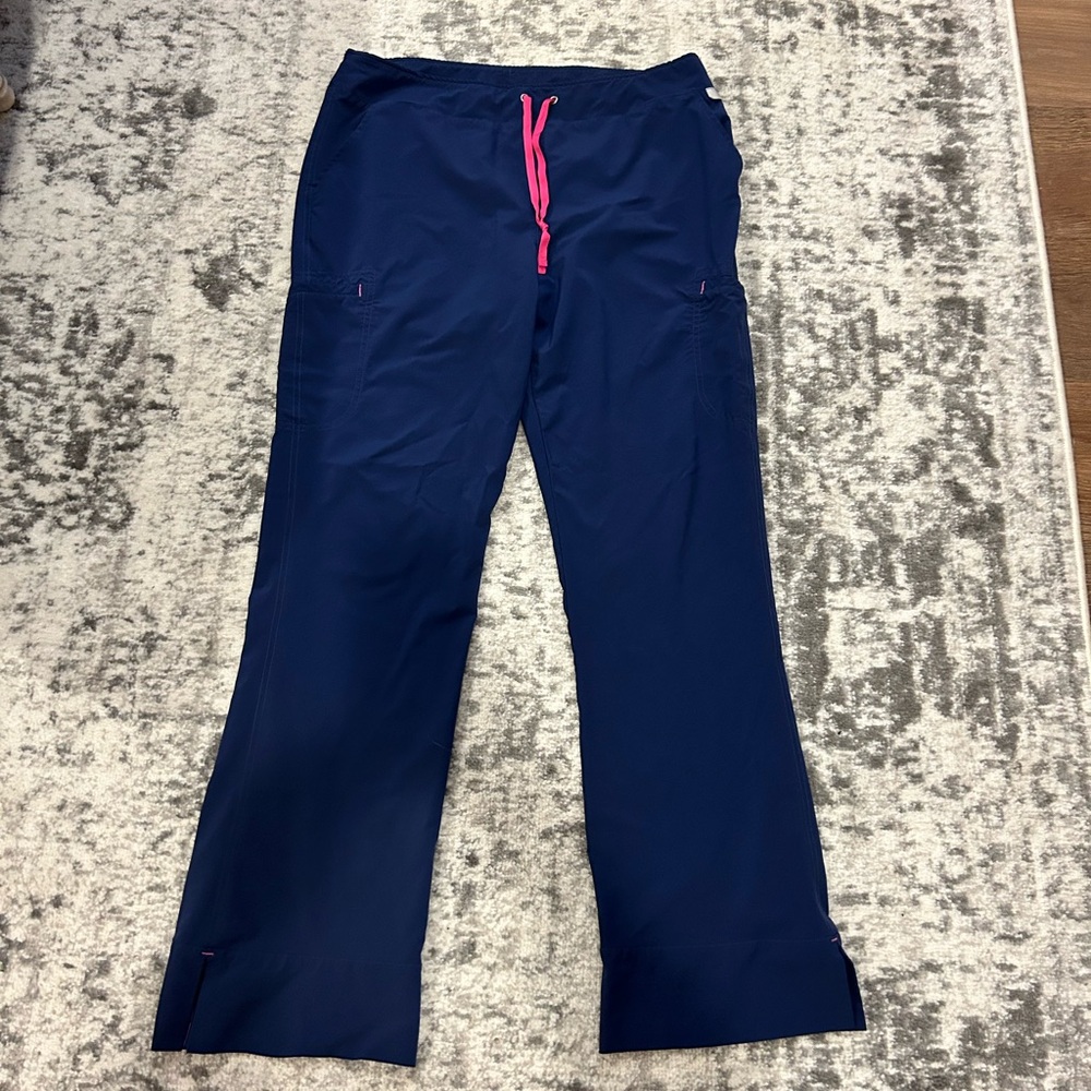 Pre-owned Smitten Scrub pants Tall Large